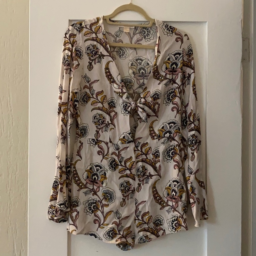 Forever 21 floral bell sleeve romper